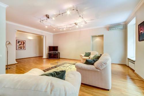 Apartments Ers On Malaya Sadovaya