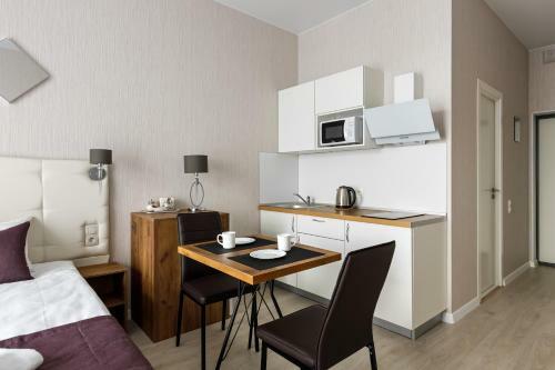 Salut Plus Apartments