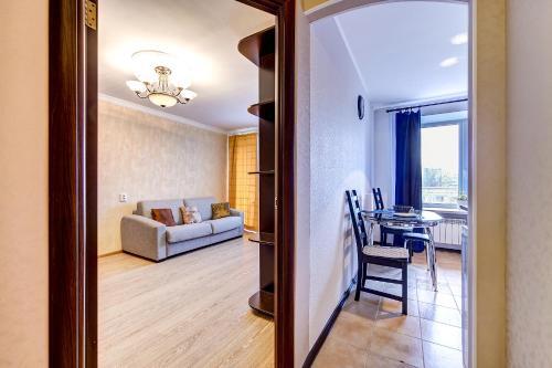 Ag Apartment Lensoveta 64