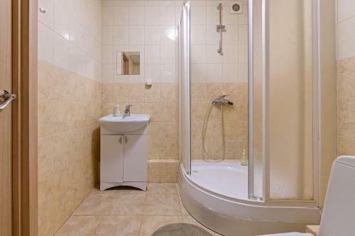 Apartamento Flathome24 U Metro Udel'naia