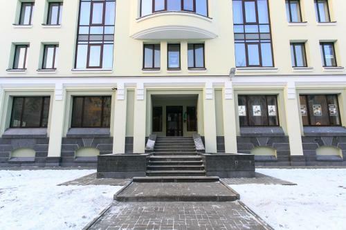 Posada Ofitserskiy