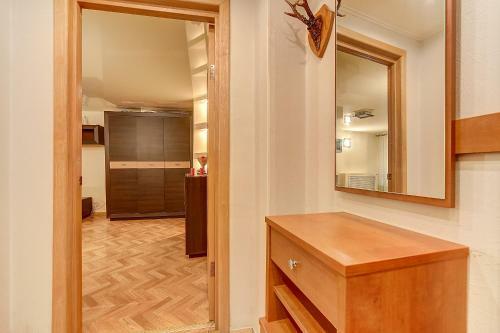 Longo Apartment Moyka