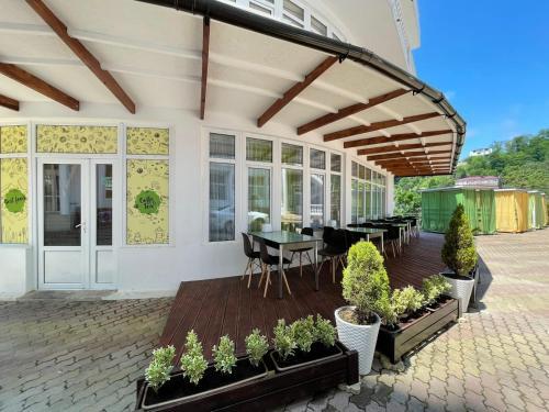 Hotel Garden Hills 3*