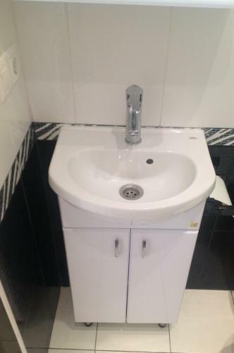 Apartamento ?????? 20 M ; ?? ???? 700 ?