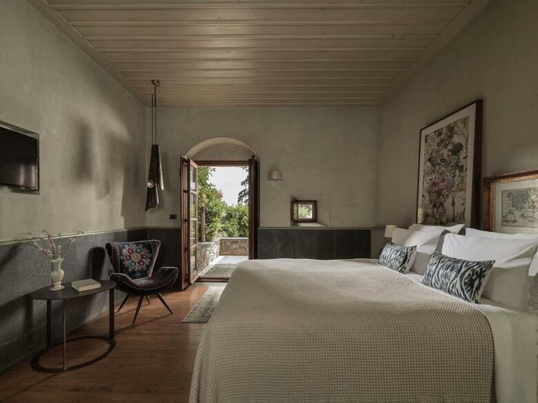 Kinsterna Hotel & Spa