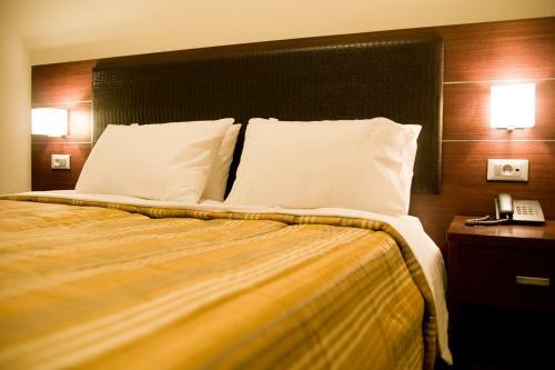 Onira Boutique Hotel