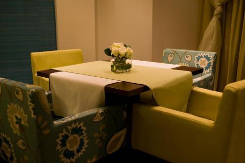 Onira Boutique Hotel