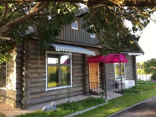 Hostal Art Cottage "staroladozhskaya Usadba"