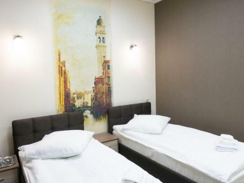 Hotel ?????-????? Silver