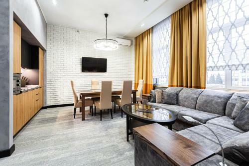 Key Hotel