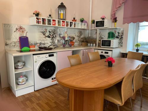 Capsulecity Hostel