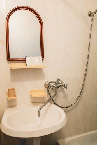 Hostal Turisticheskaya Baza Kolos