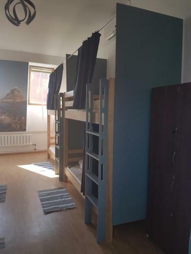Hostelroof_vl