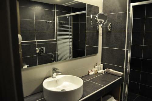 Minoa Hotel