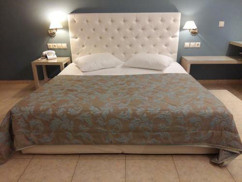 Viaros Hotel Apartments