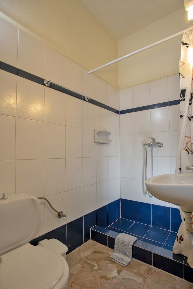 Kleoni Club Apartments