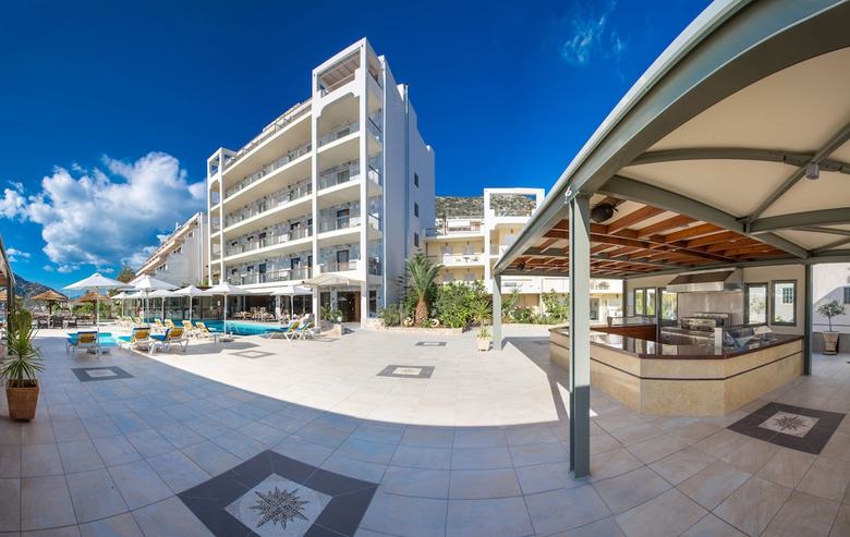 John & George Hotel