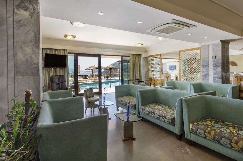 John & George Hotel