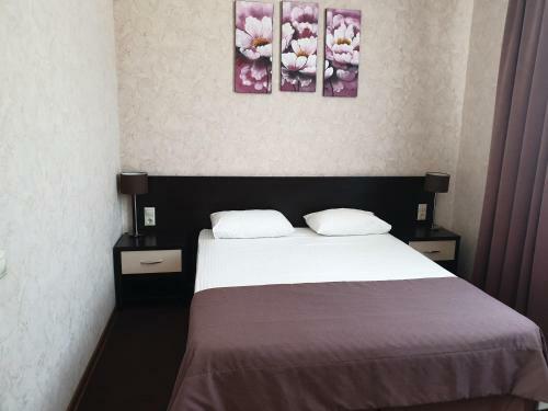 Hotel Golden Hills