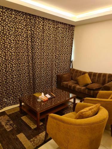 Apartamento ????? ?????? ???????? ???? Alnarges Hotel Suites Abha