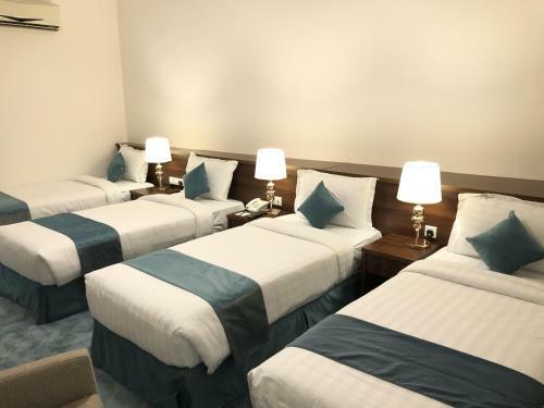 Zaha Al Madina Hotel