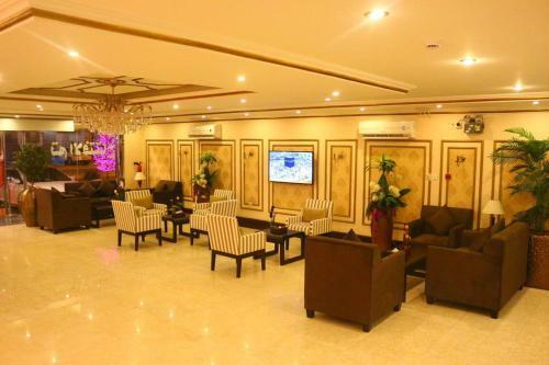 Apartamento Serene Hotel Suites