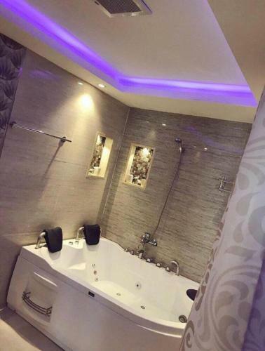 Al Sharq Hotel