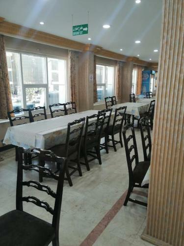 Al Aziziyah Hotel And Suites