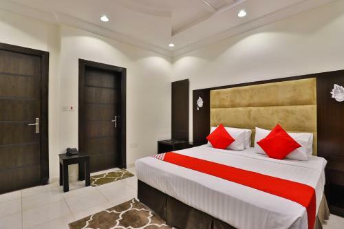 Hotel Nesmt Almagreb Residential ???? ?????? ??????? ???????