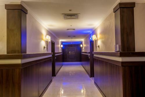 Lahoya Hotel