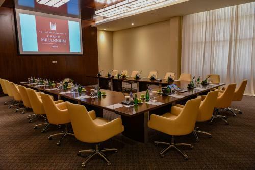 Hotel Grand Millennium Tabuk