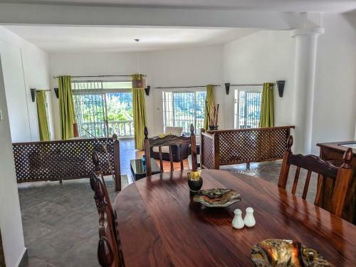 East View Self Catering