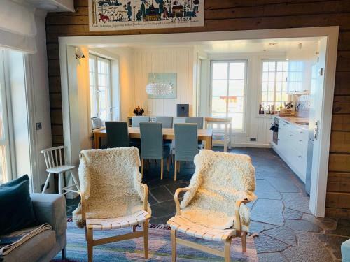 Villa �re Travel - Tottvillan
