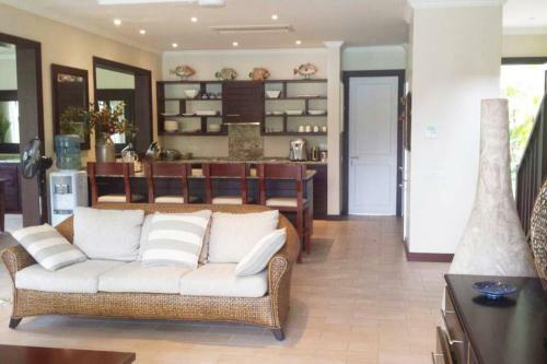 Villa Maison L'amirale By Simply-seychelles