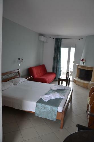 Kiwi Hotel