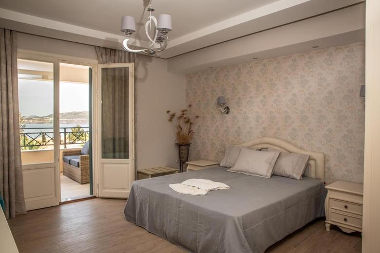 Alma Hotel