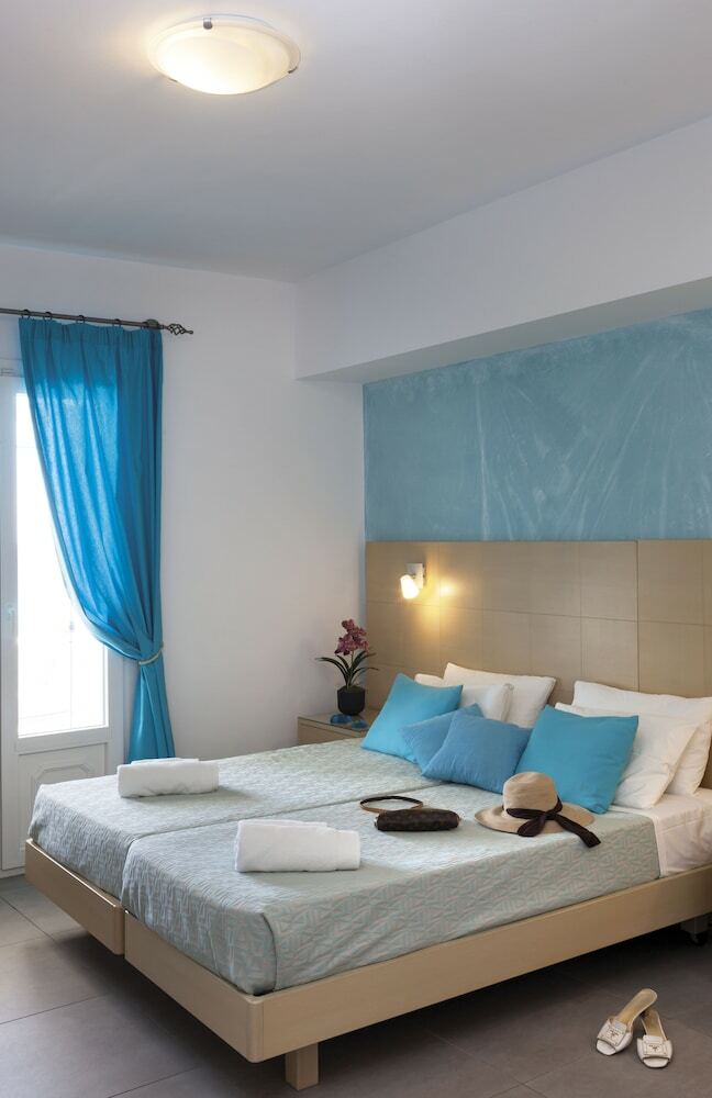 Blue Harmony Hotel