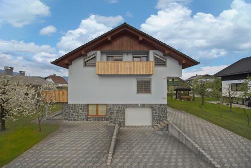 Apartmaji Nija