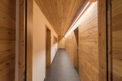 Hotel Guesthouse Lajnar