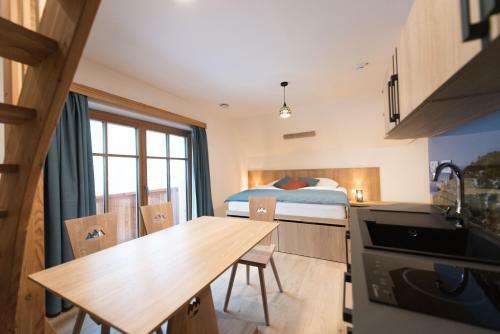 Hotel Guesthouse Lajnar