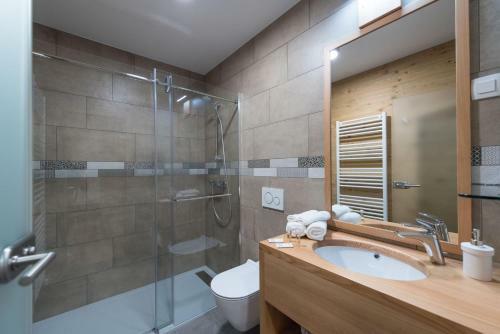 Hotel Guesthouse Lajnar