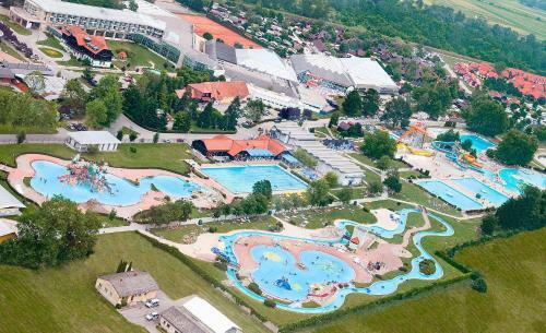 Mediteran Homes With Terme ?ate? Tickets