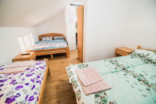 Hostal Rooms Vila Medena