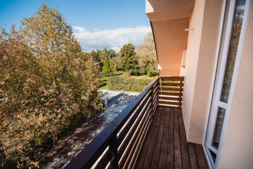 Hostal Rooms Vila Medena