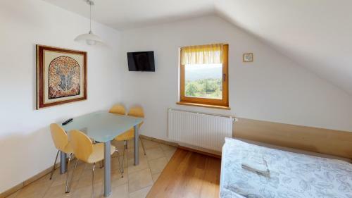 Hostal Guest House Doma?ija Krnc