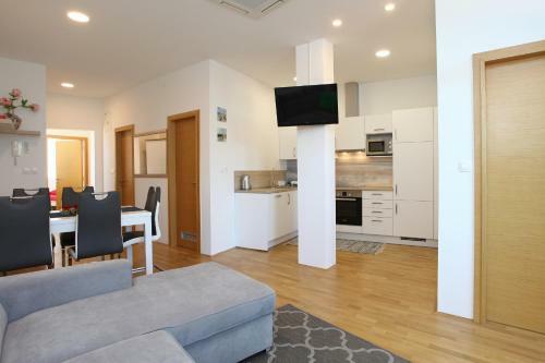 San Simon Sea View Apartment Ll