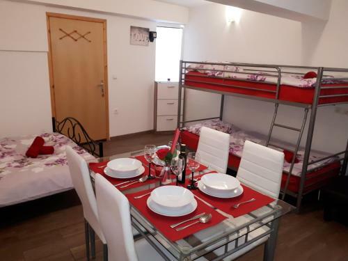 Apartma Savrin