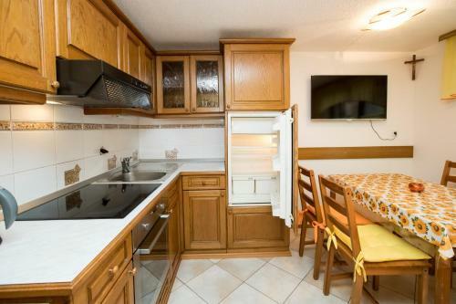 Po?itni?ka Hi?a ?van