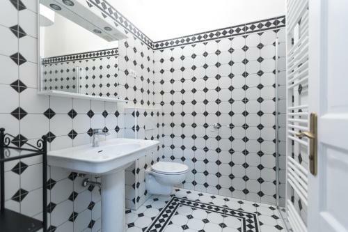 Barbo Palace Apartments And Rooms