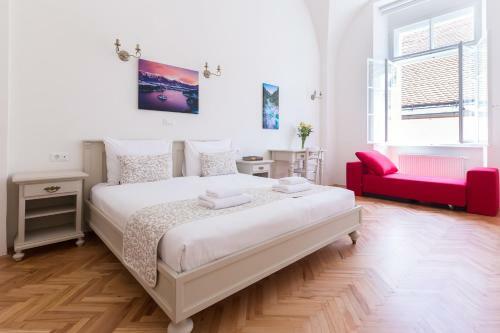 Barbo Palace Apartments And Rooms